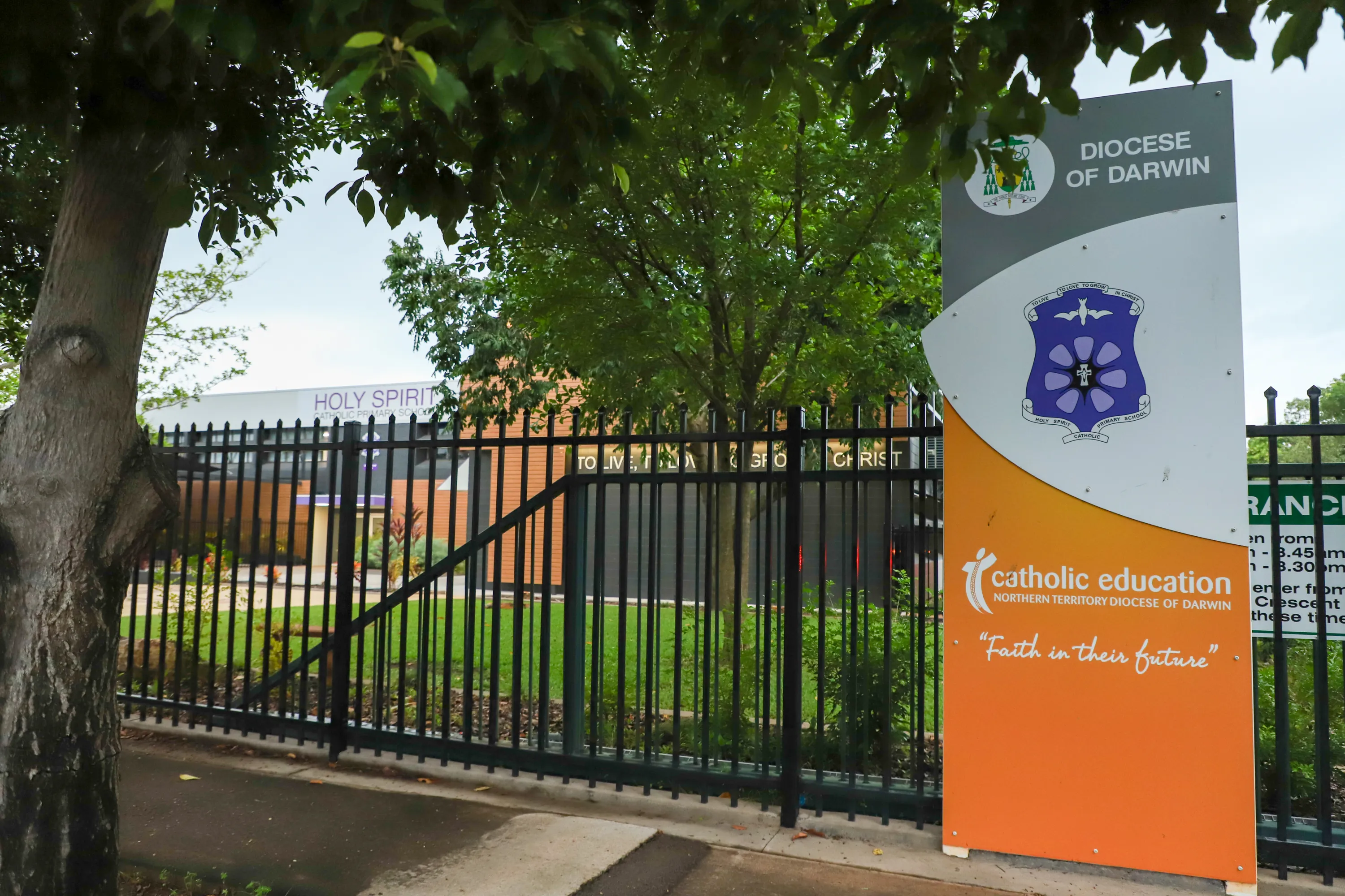 Holy Spirit Catholic Primary School - Wanguri